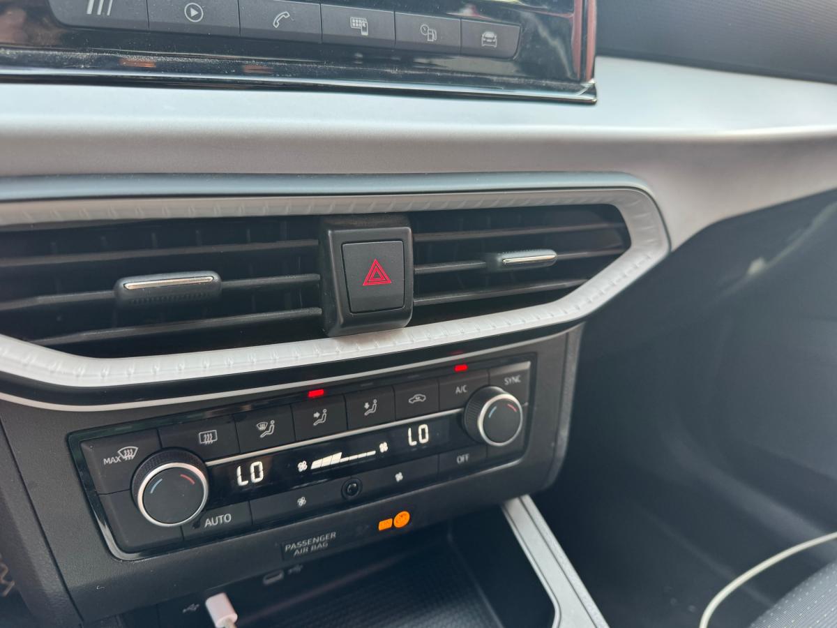 seat-ibiza-2023-gasolina-999cc