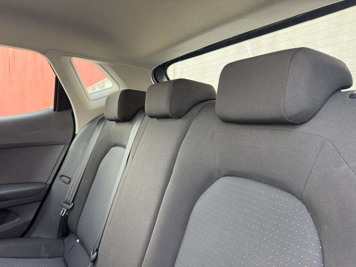 seat-ibiza-2023-gasolina-999cc