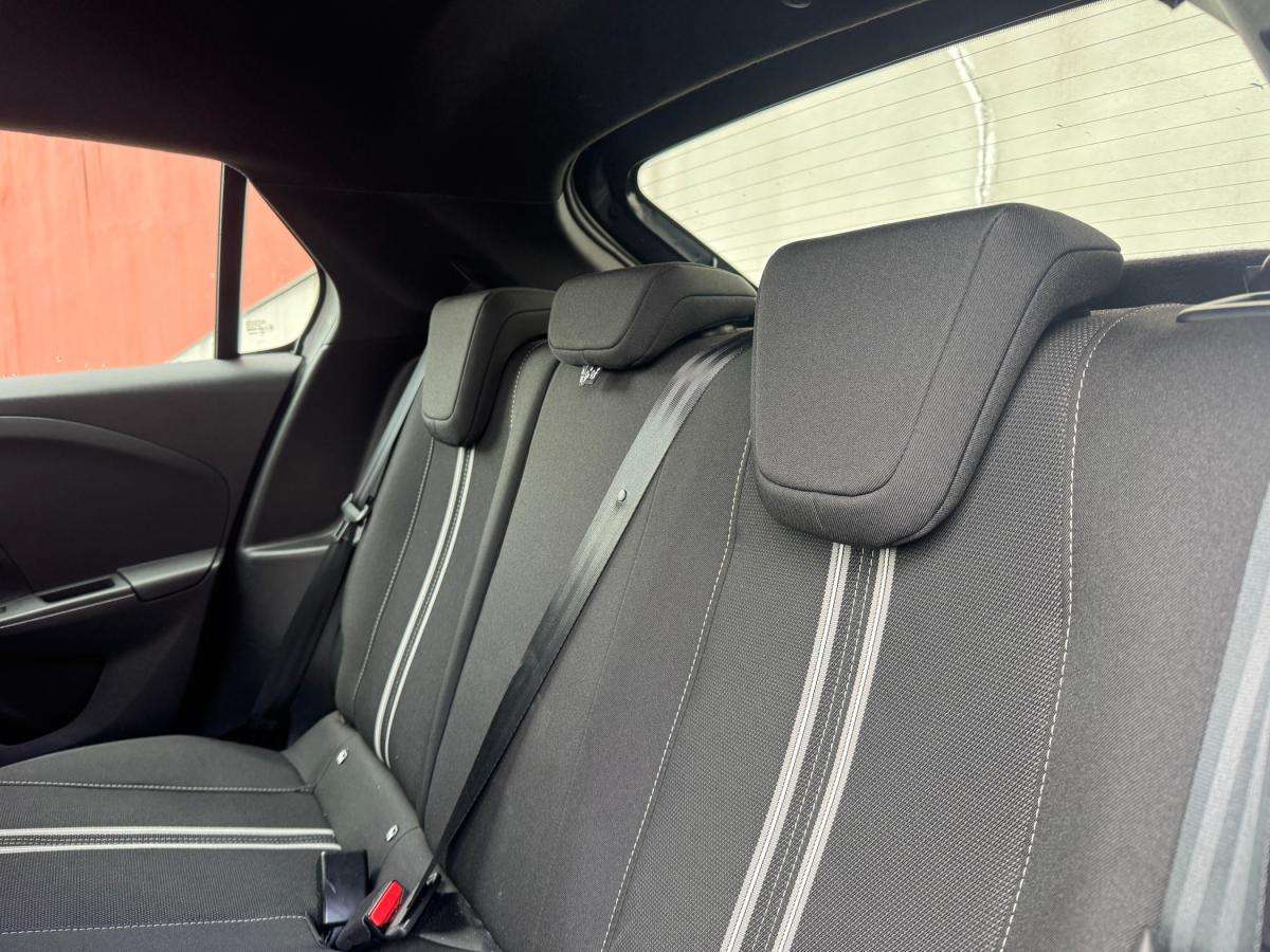 opel-corsa-2025-hibrido-a-gasolina-1199cc