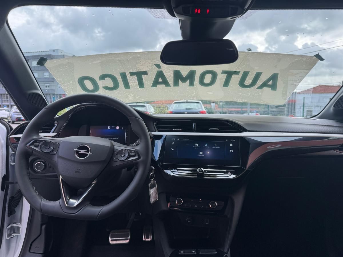 opel-corsa-2025-hibrido-a-gasolina-1199cc