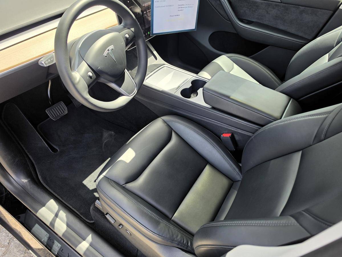 tesla-model-y-2023-eletrico-500cc