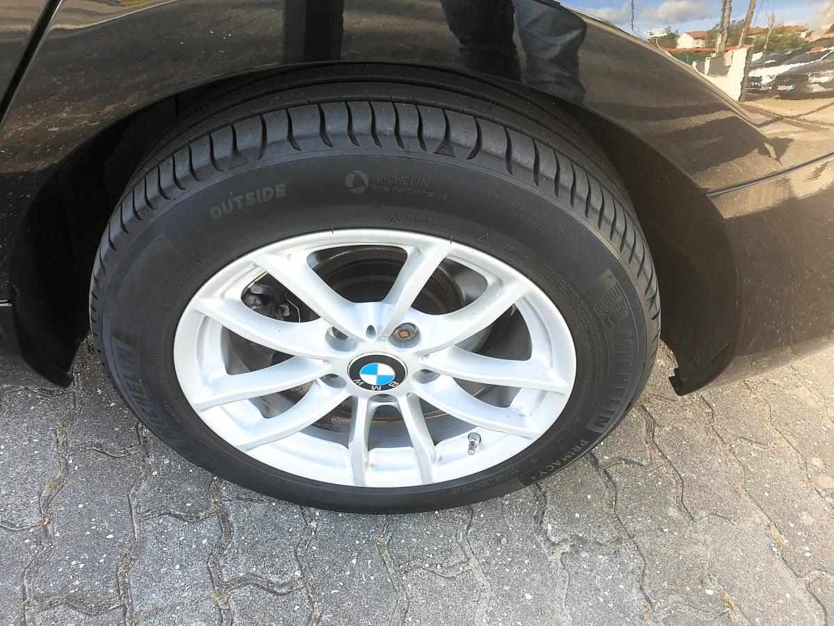 bmw-serie-1-2019-diesel-1496cc