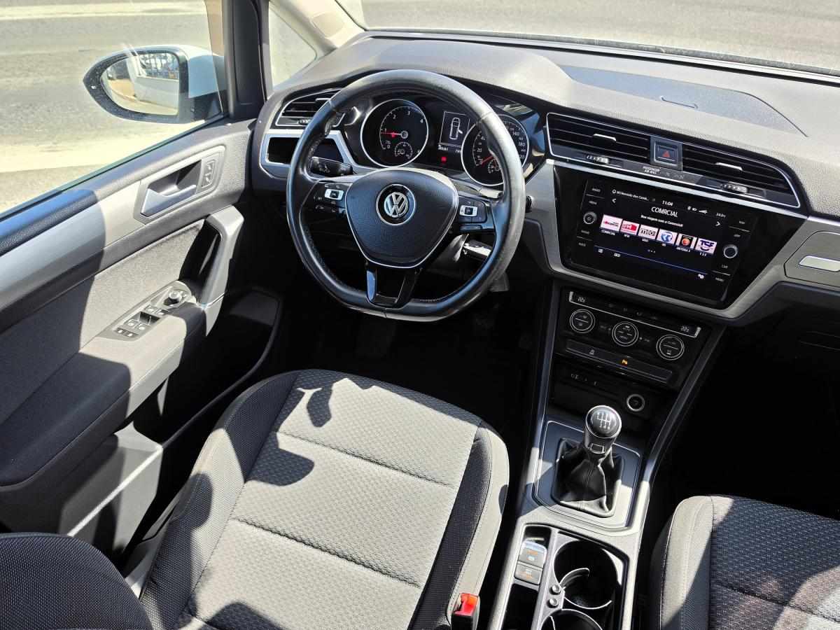 volkswagen-touran-2018-diesel-1598cc