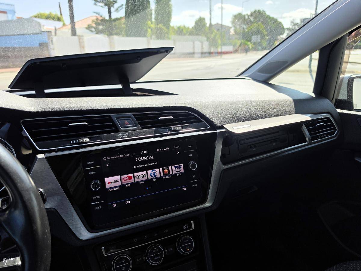 volkswagen-touran-2018-diesel-1598cc