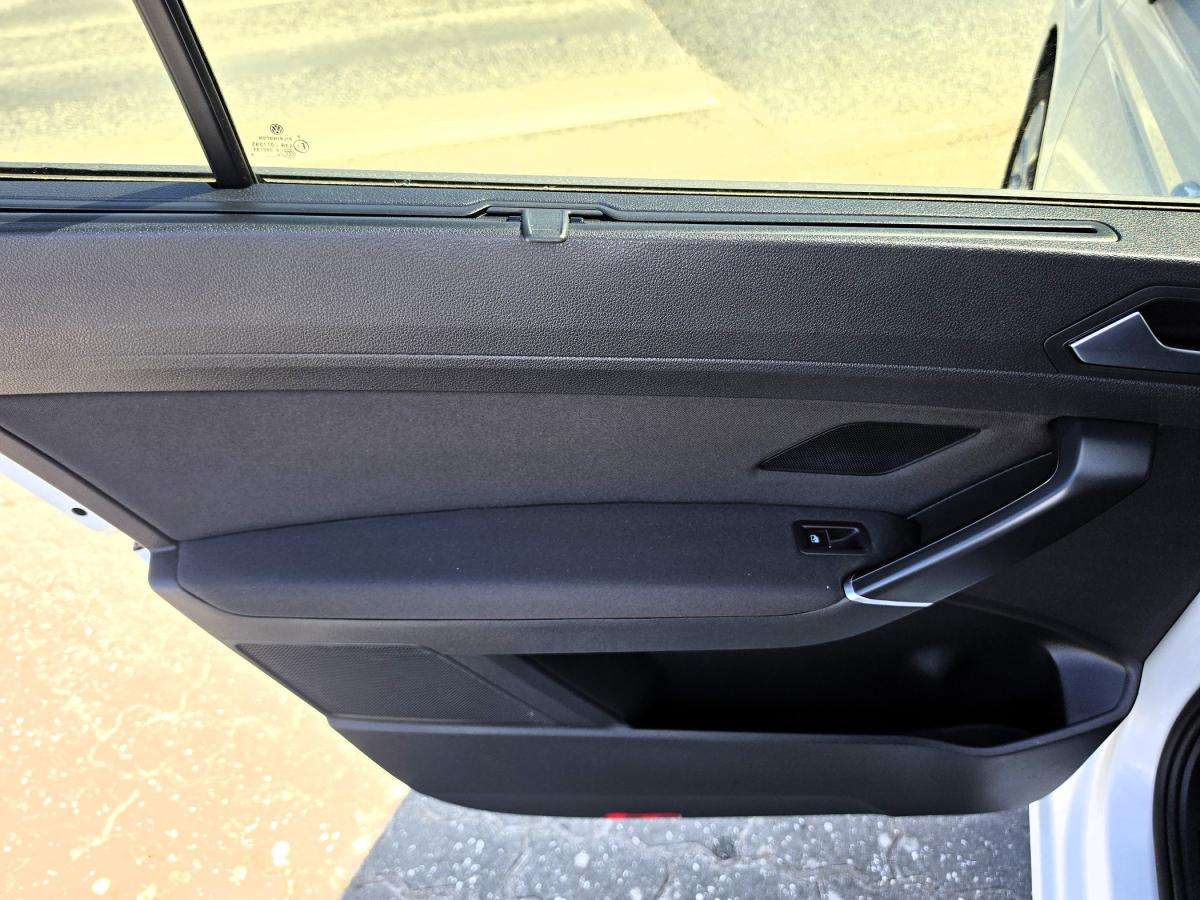 volkswagen-touran-2018-diesel-1598cc