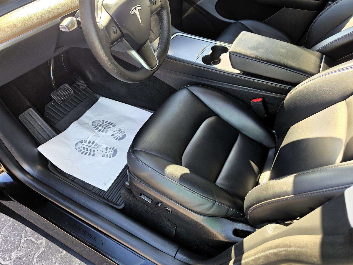 tesla-model-y-2023-eletrico-0cc
