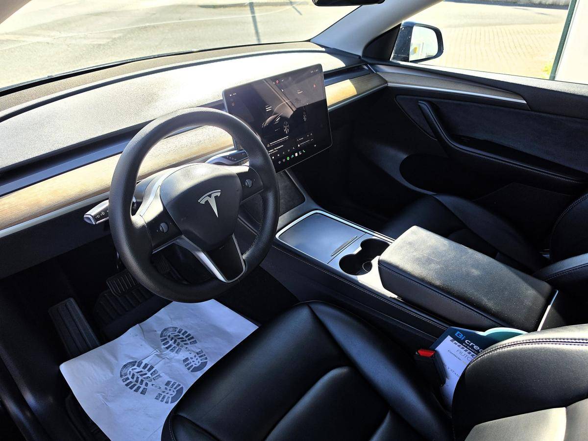 tesla-model-y-2023-eletrico-0cc