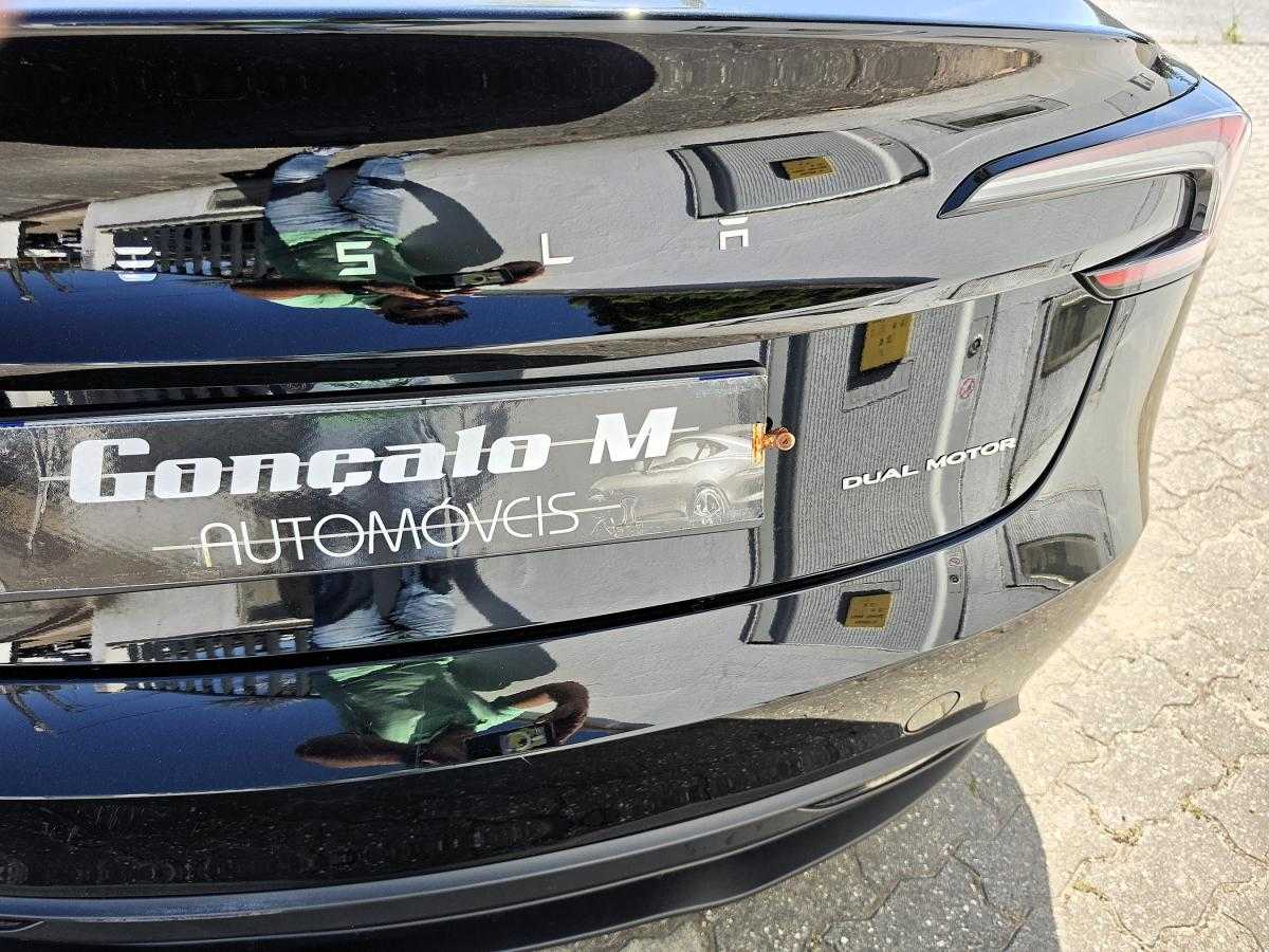 tesla-model-3-2023-eletrico-500cc