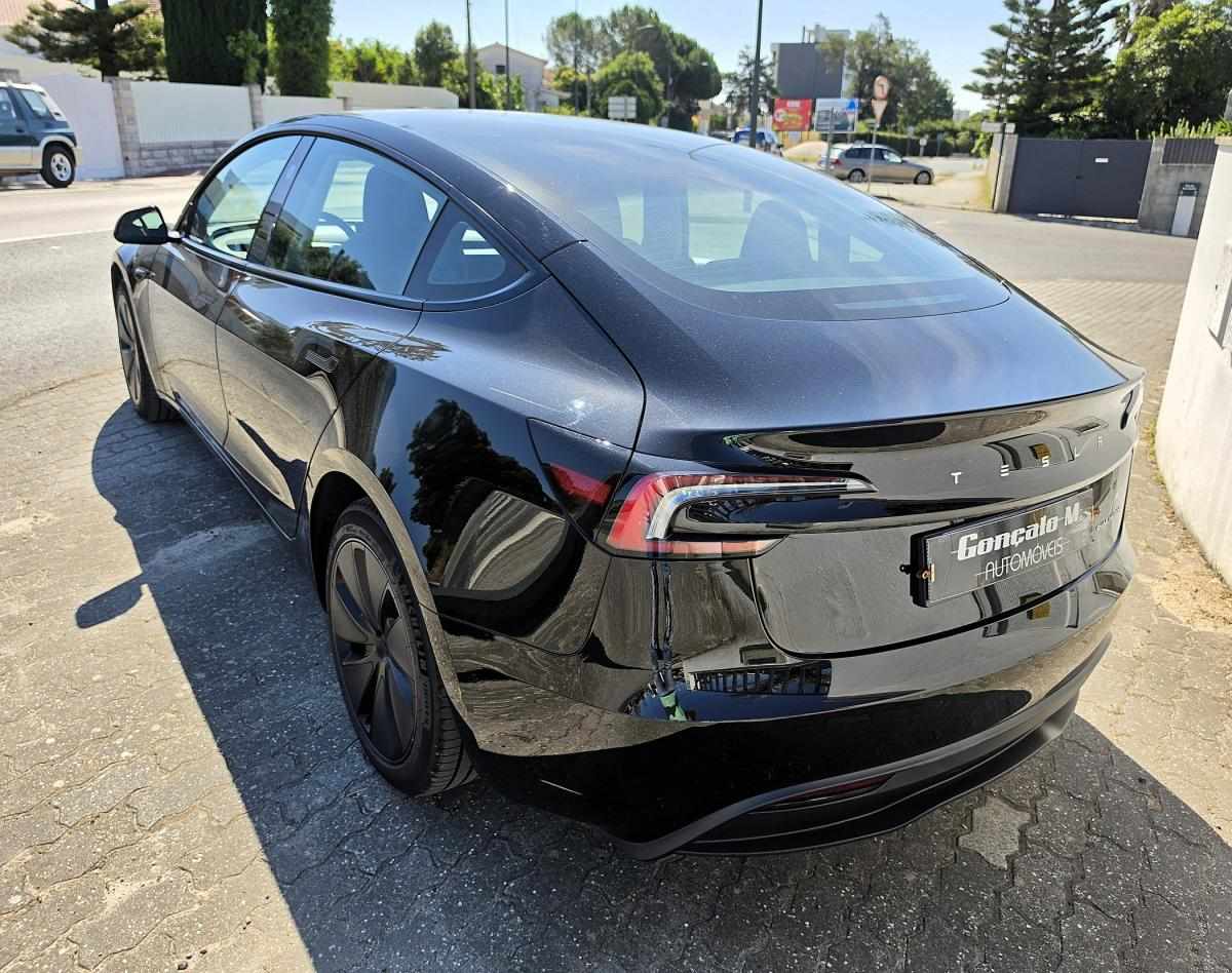tesla-model-3-2023-eletrico-500cc
