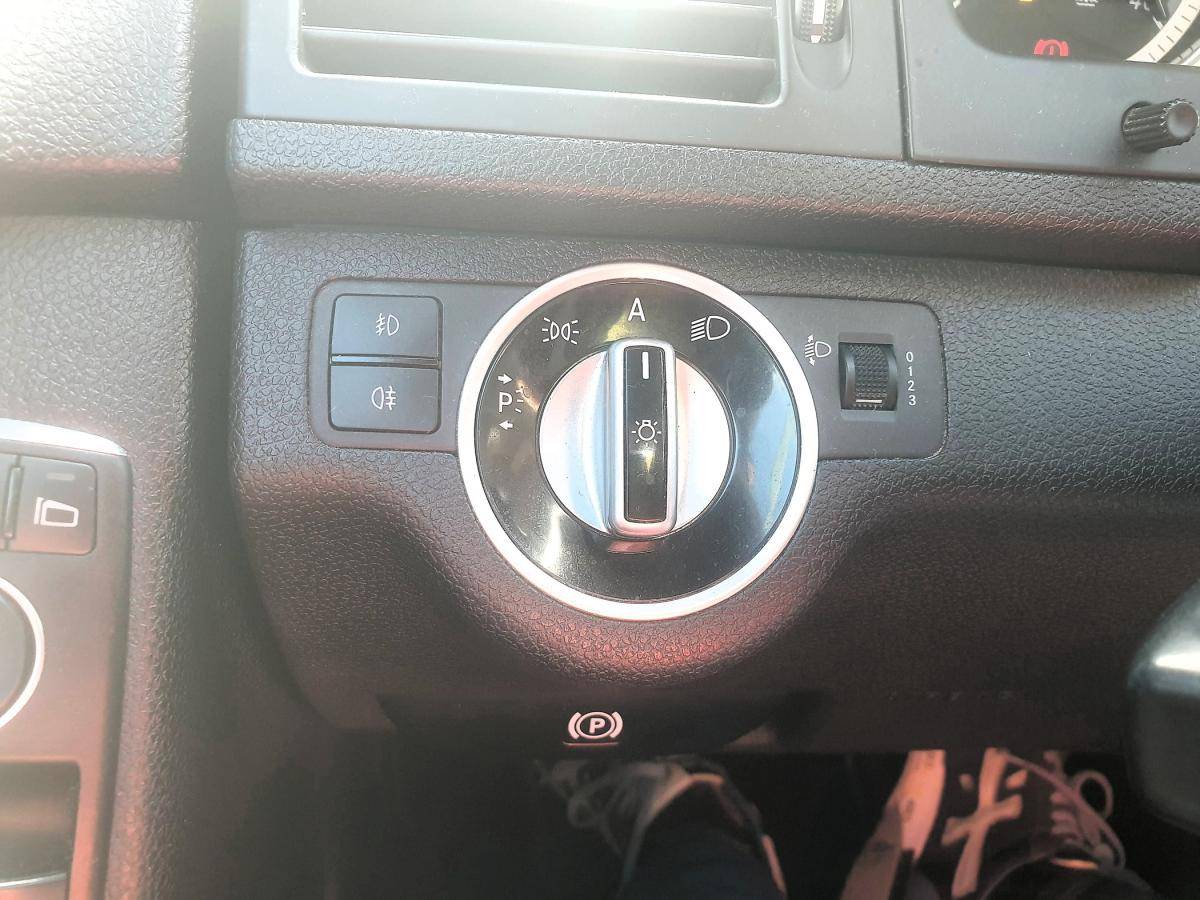 mercedes-benz-classe-c-2010-diesel-2143cc