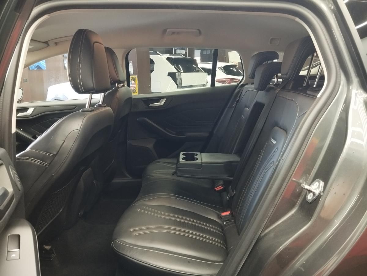 ford-focus-sw-2018-gasolina-998cc