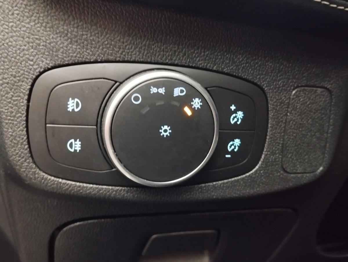 ford-focus-sw-2018-gasolina-998cc