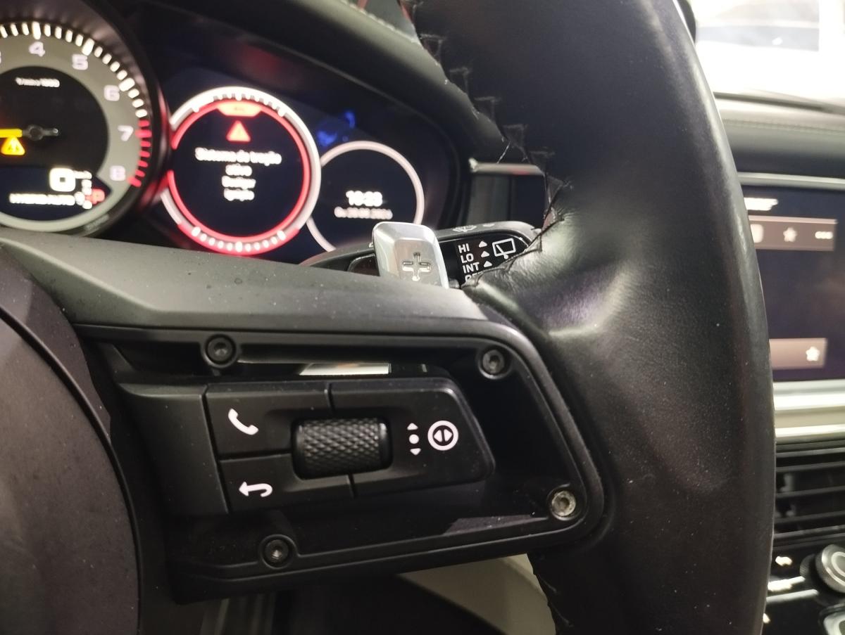 porsche-panamera-sport-turismo-2022-hibrido-a-gasolina-2894cc