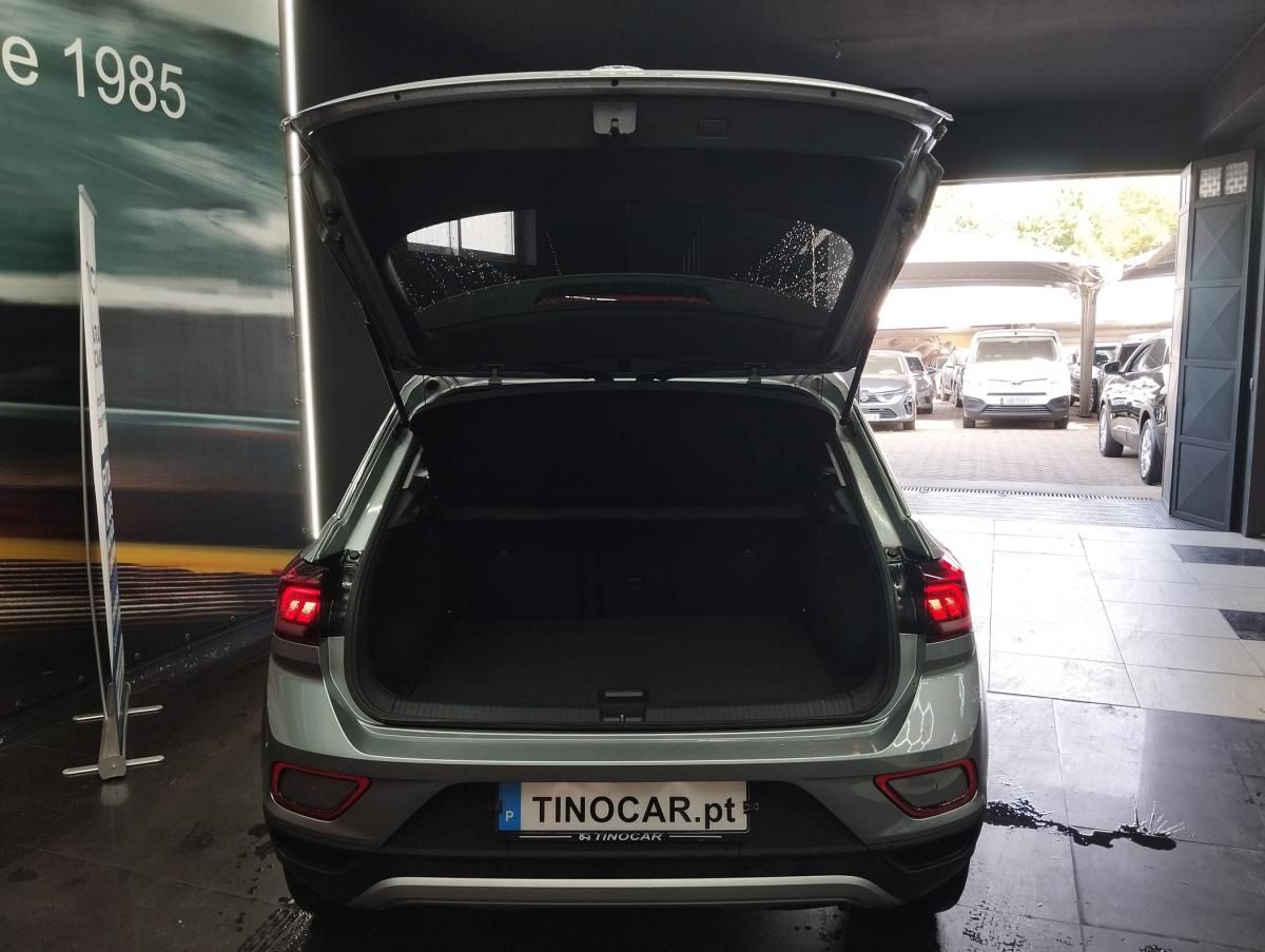 volkswagen-t-roc-2025-gasolina-999cc
