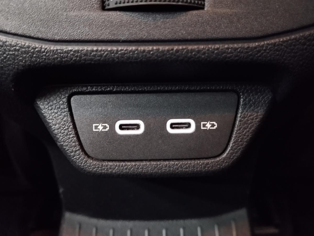 volkswagen-t-roc-2025-gasolina-999cc
