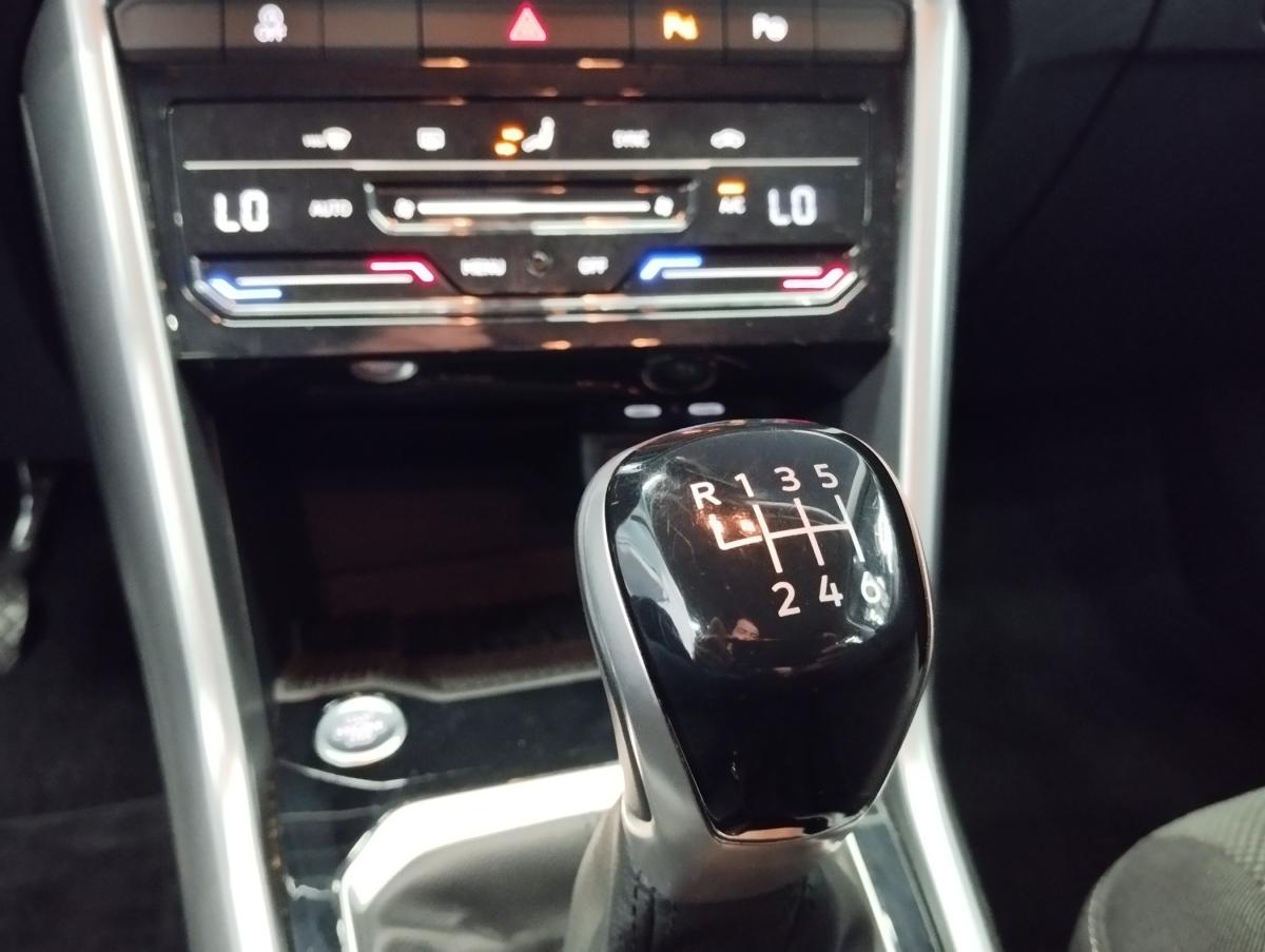 volkswagen-t-roc-2025-gasolina-999cc