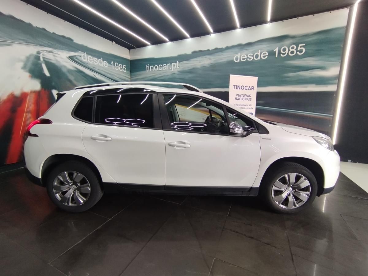 peugeot-2008-2019-gasolina-1199cc