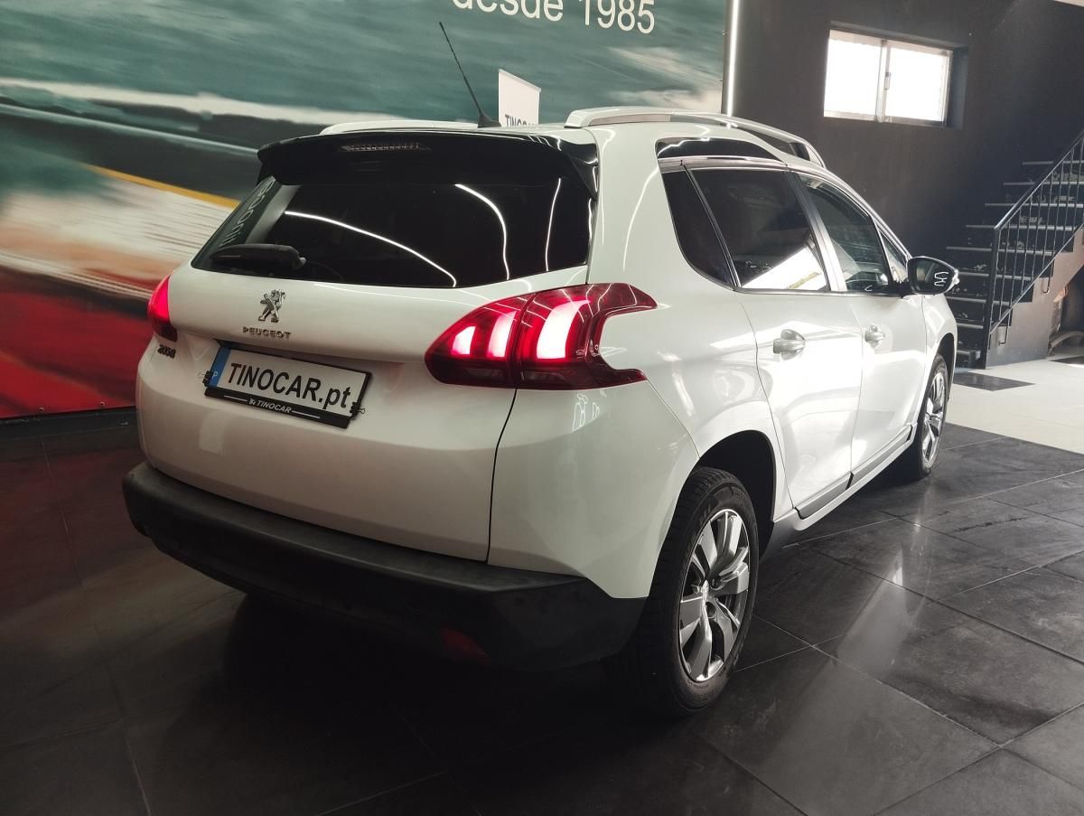 peugeot-2008-2019-gasolina-1199cc