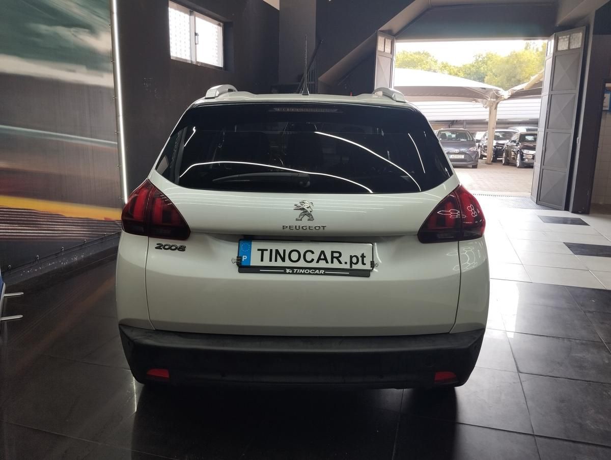 peugeot-2008-2019-gasolina-1199cc