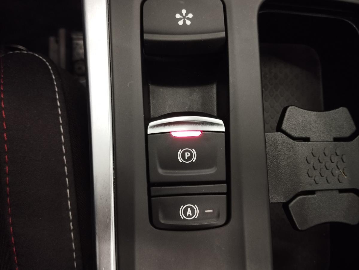 renault-megane-2021-hibrido-a-gasolina-1598cc