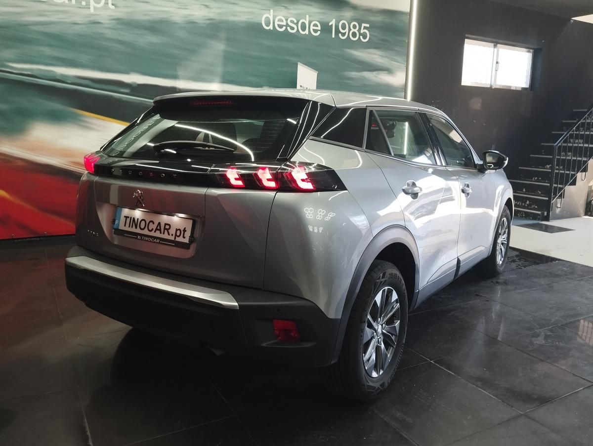 peugeot-2008-2022-gasolina-1199cc