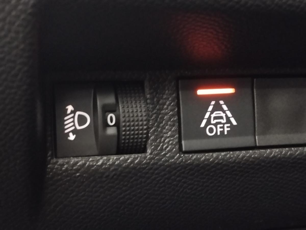 peugeot-2008-2022-gasolina-1199cc