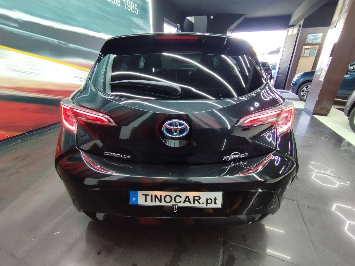 toyota-corolla-2022-hibrido-a-gasolina-1798cc
