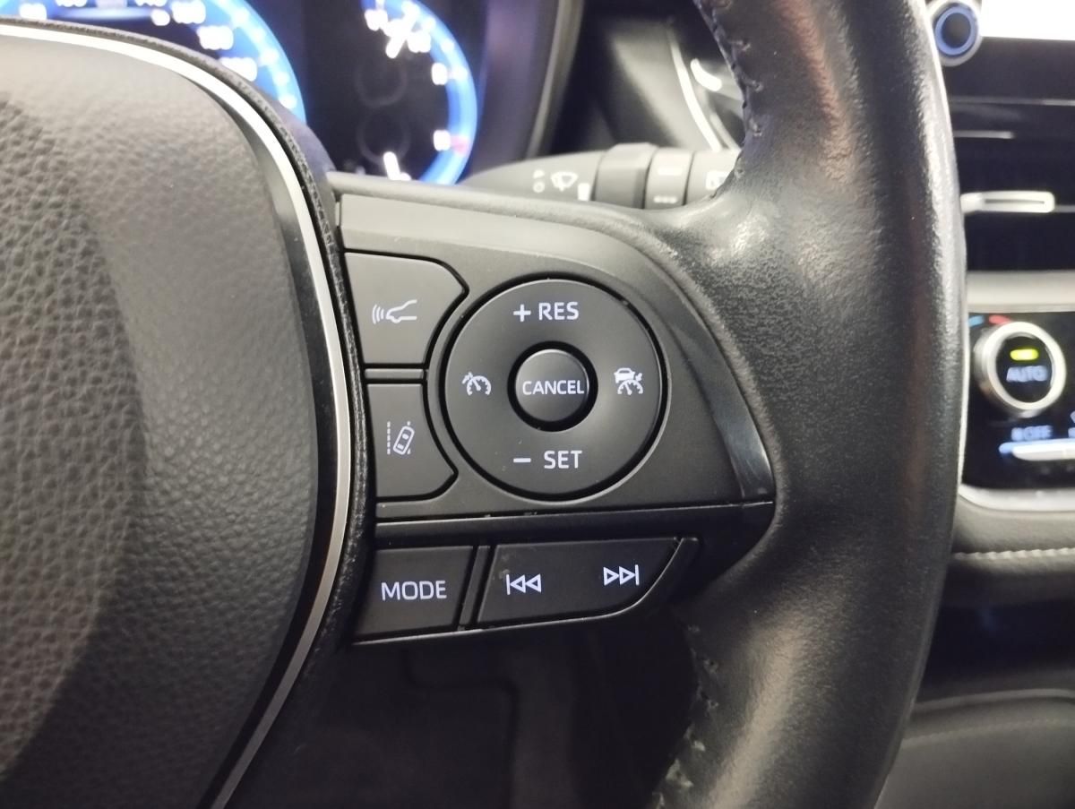 toyota-corolla-2022-hibrido-a-gasolina-1798cc