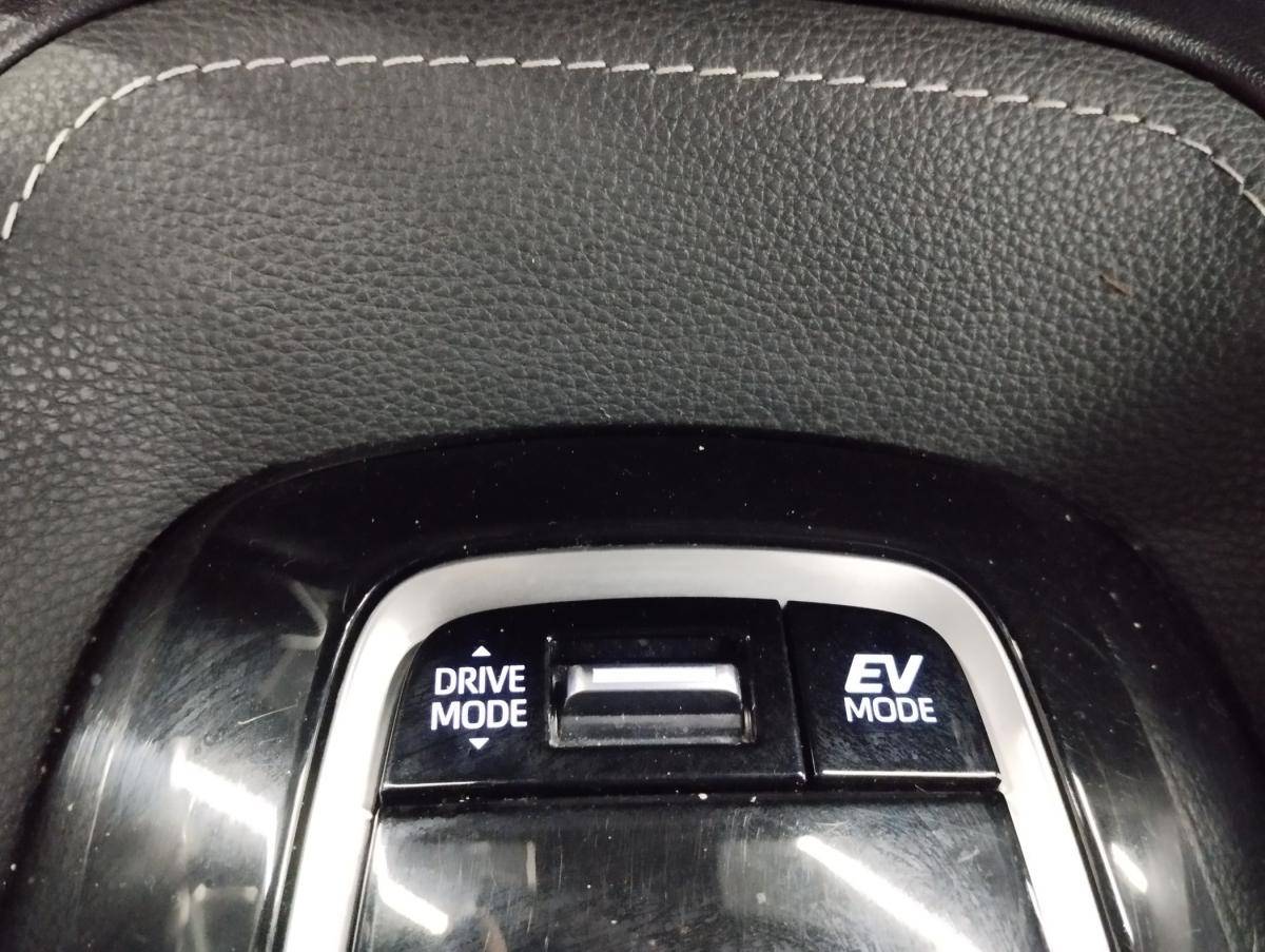 toyota-corolla-2022-hibrido-a-gasolina-1798cc