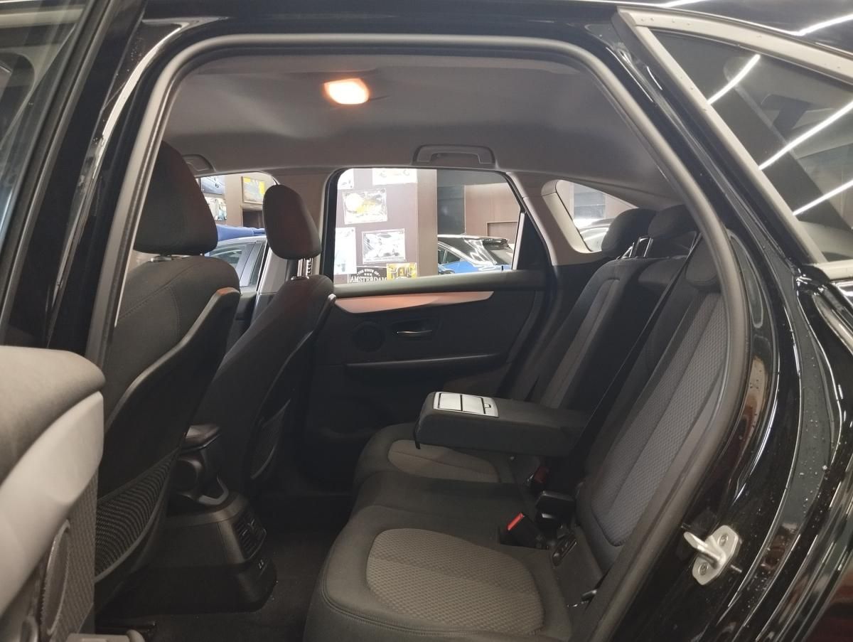 bmw-serie-2-2019-diesel-1496cc