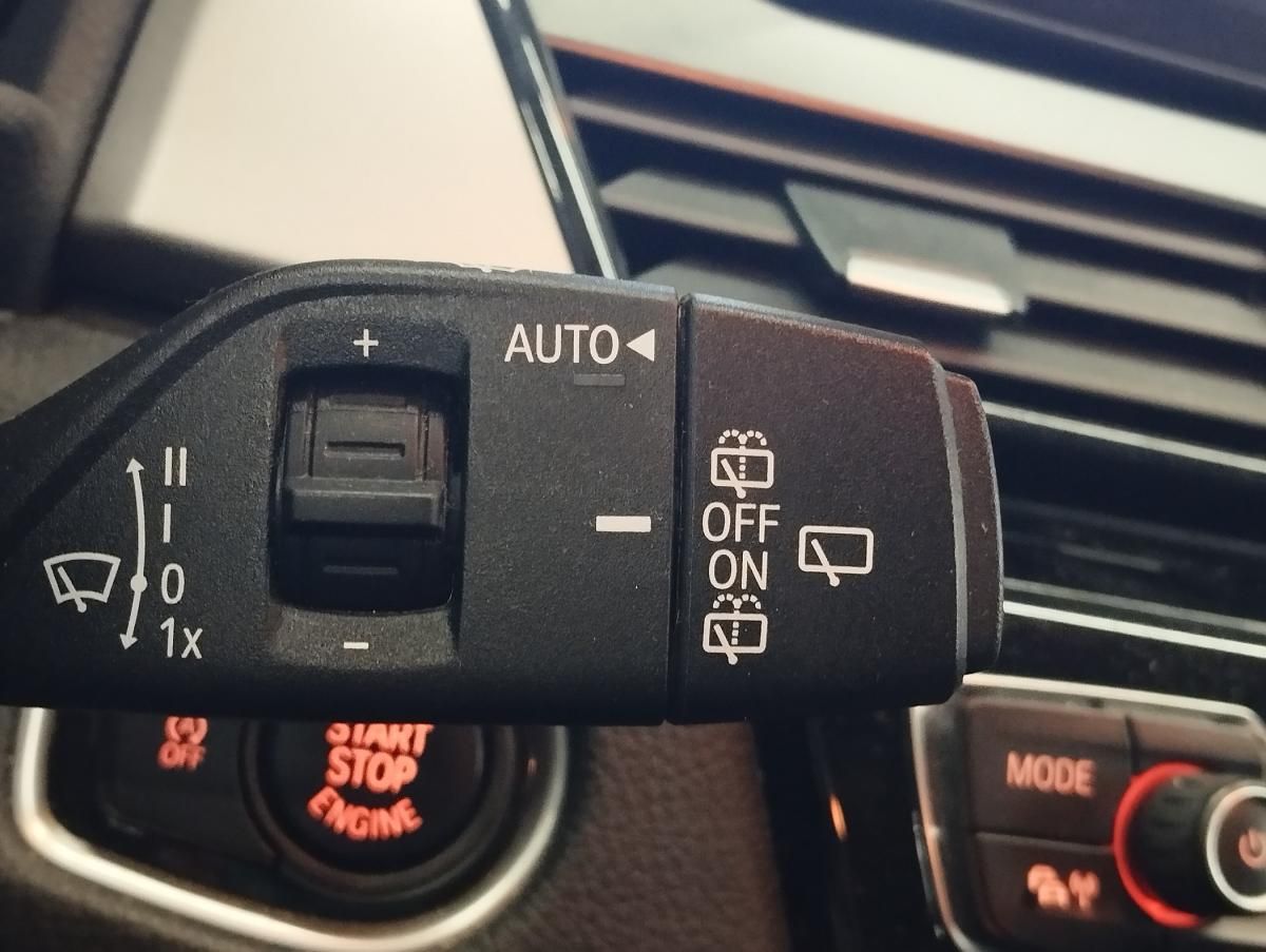 bmw-serie-2-2019-diesel-1496cc