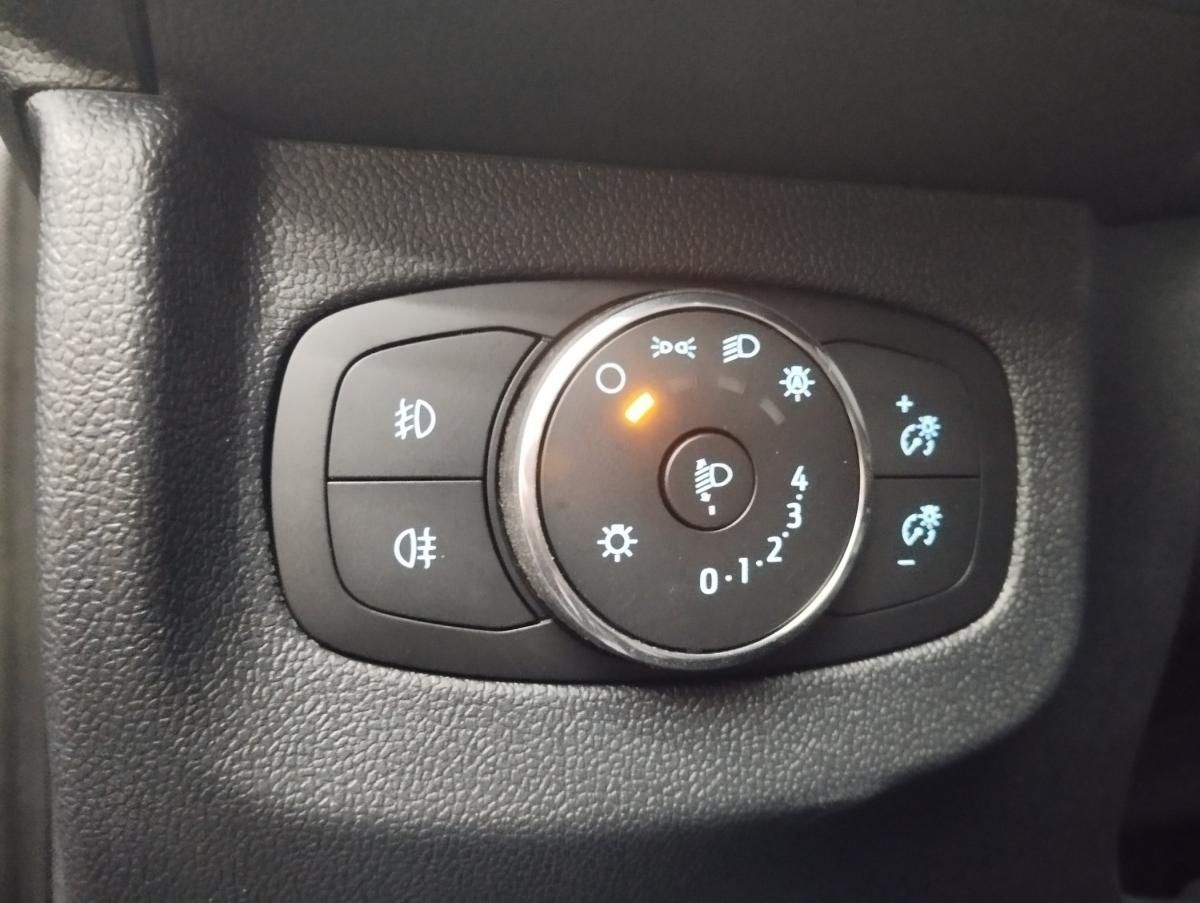 ford-tourneo-courier-2024-gasolina-998cc
