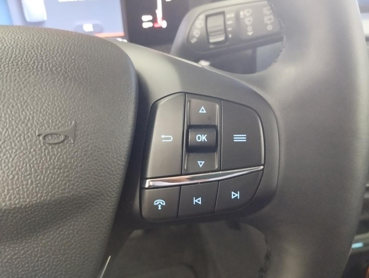ford-tourneo-courier-2024-gasolina-998cc