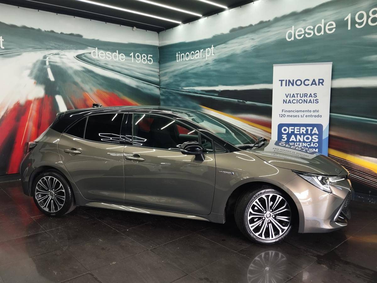 toyota-corolla-2020-hibrido-a-gasolina-1798cc