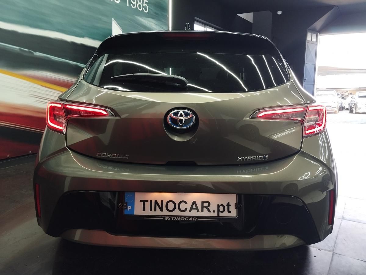toyota-corolla-2020-hibrido-a-gasolina-1798cc
