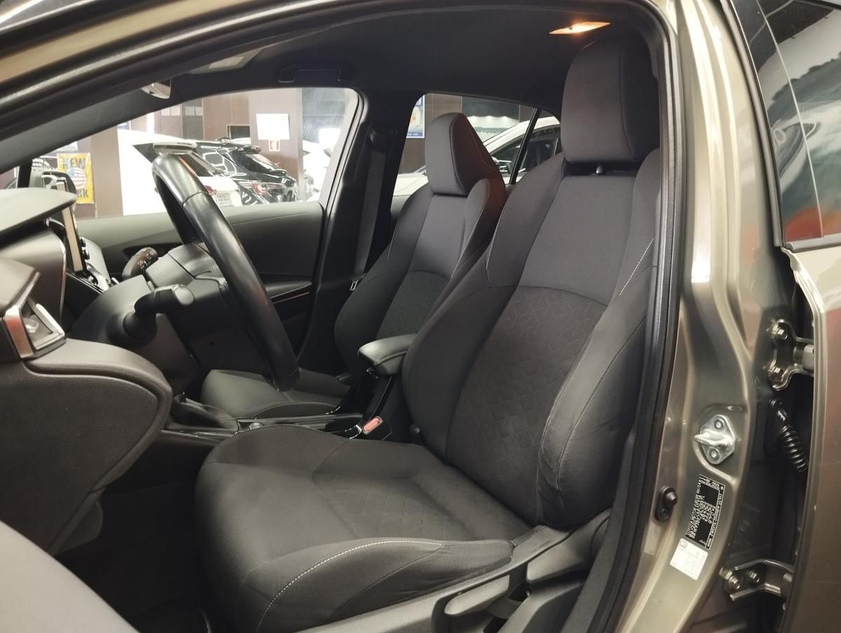 toyota-corolla-2020-hibrido-a-gasolina-1798cc