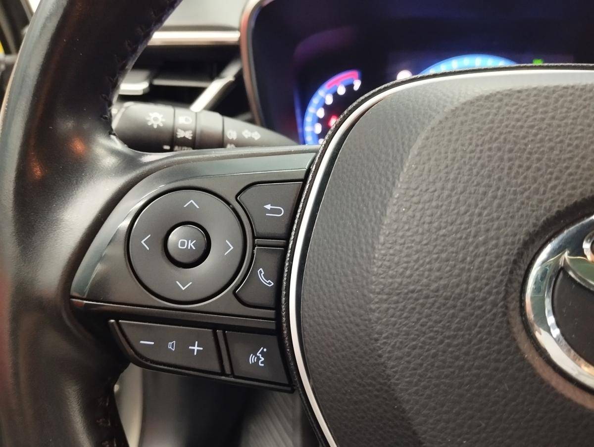 toyota-corolla-2020-hibrido-a-gasolina-1798cc