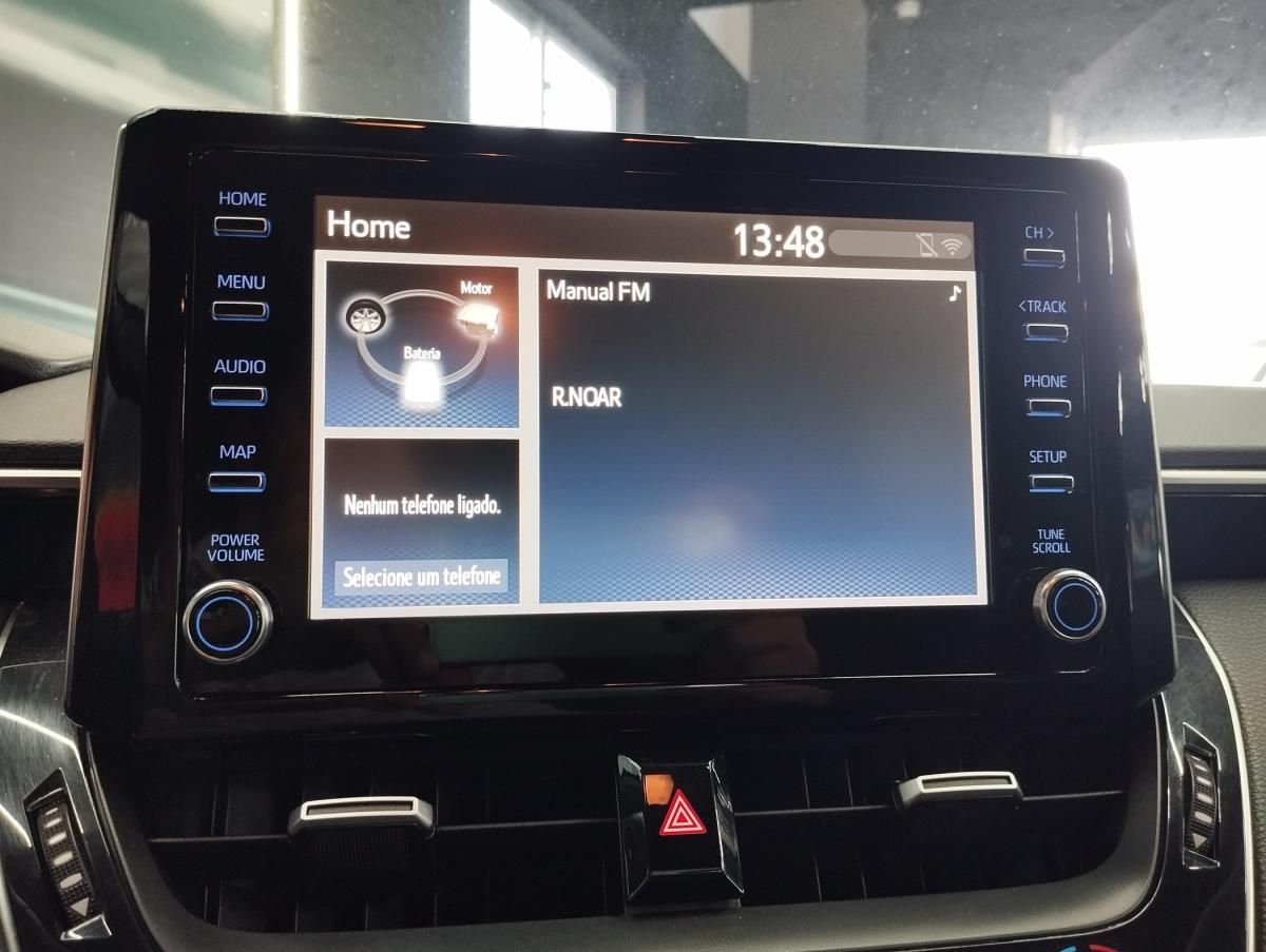 toyota-corolla-2020-hibrido-a-gasolina-1798cc