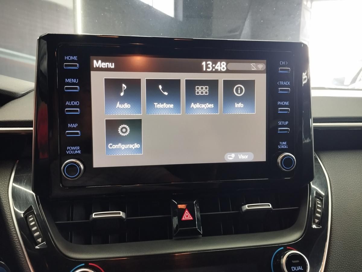 toyota-corolla-2020-hibrido-a-gasolina-1798cc