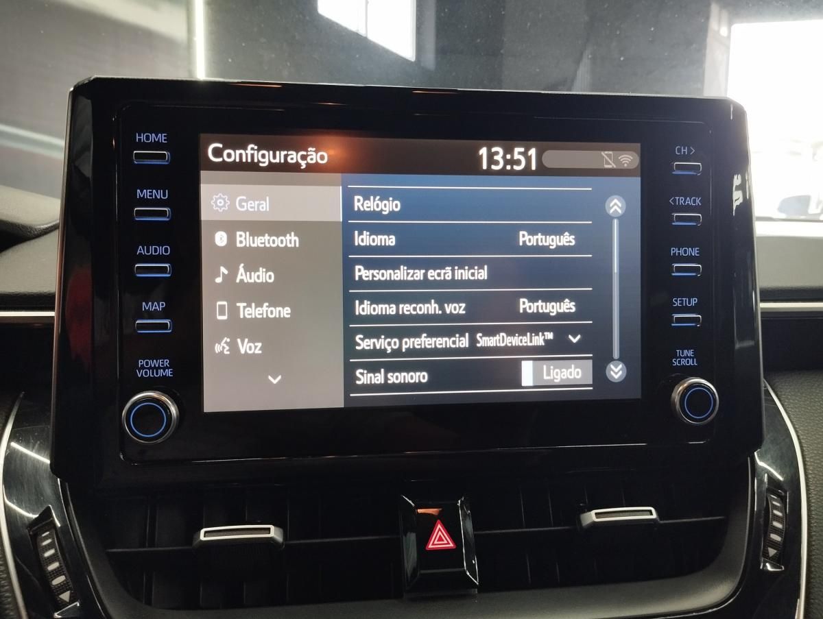 toyota-corolla-2020-hibrido-a-gasolina-1798cc