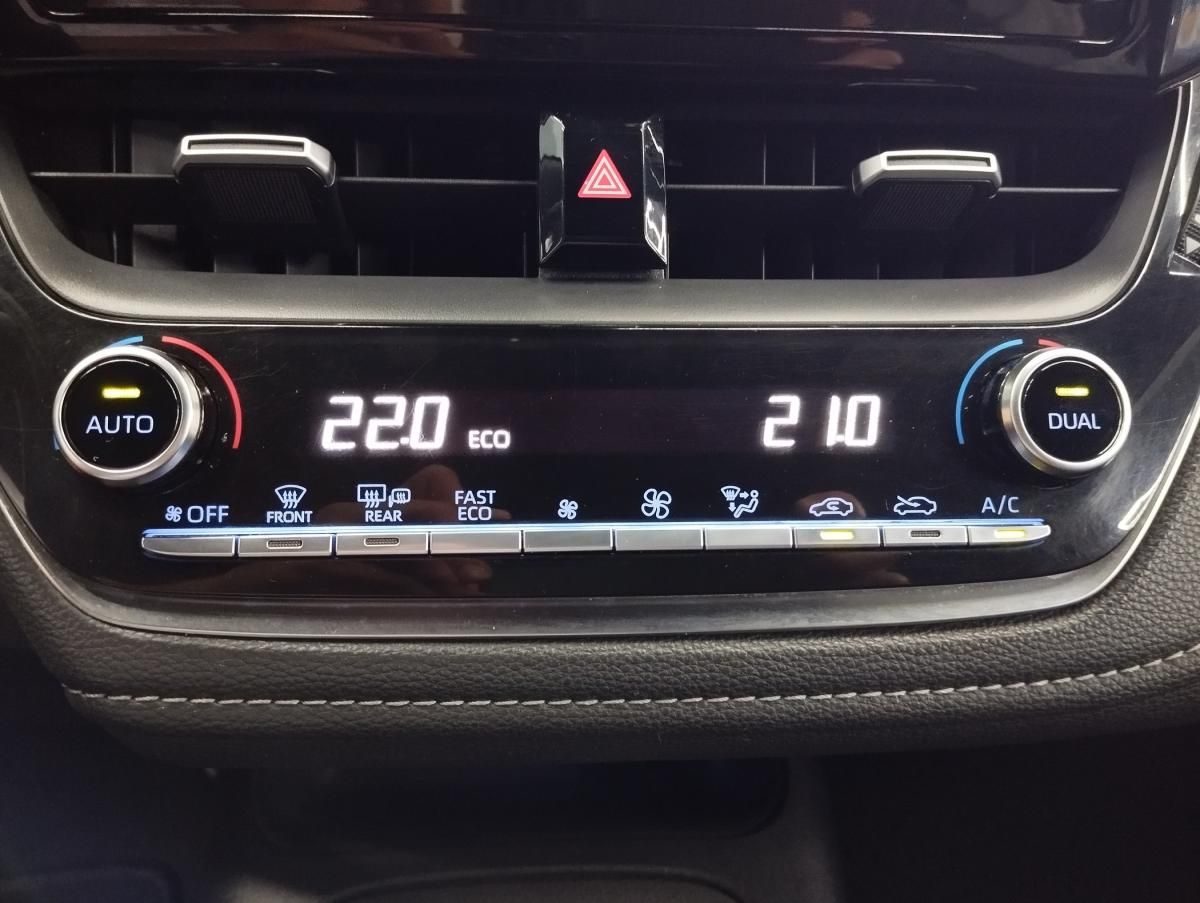toyota-corolla-2020-hibrido-a-gasolina-1798cc