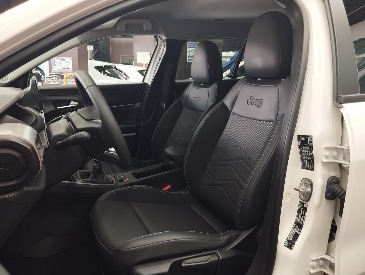 jeep-avenger-2025-gasolina-1199cc