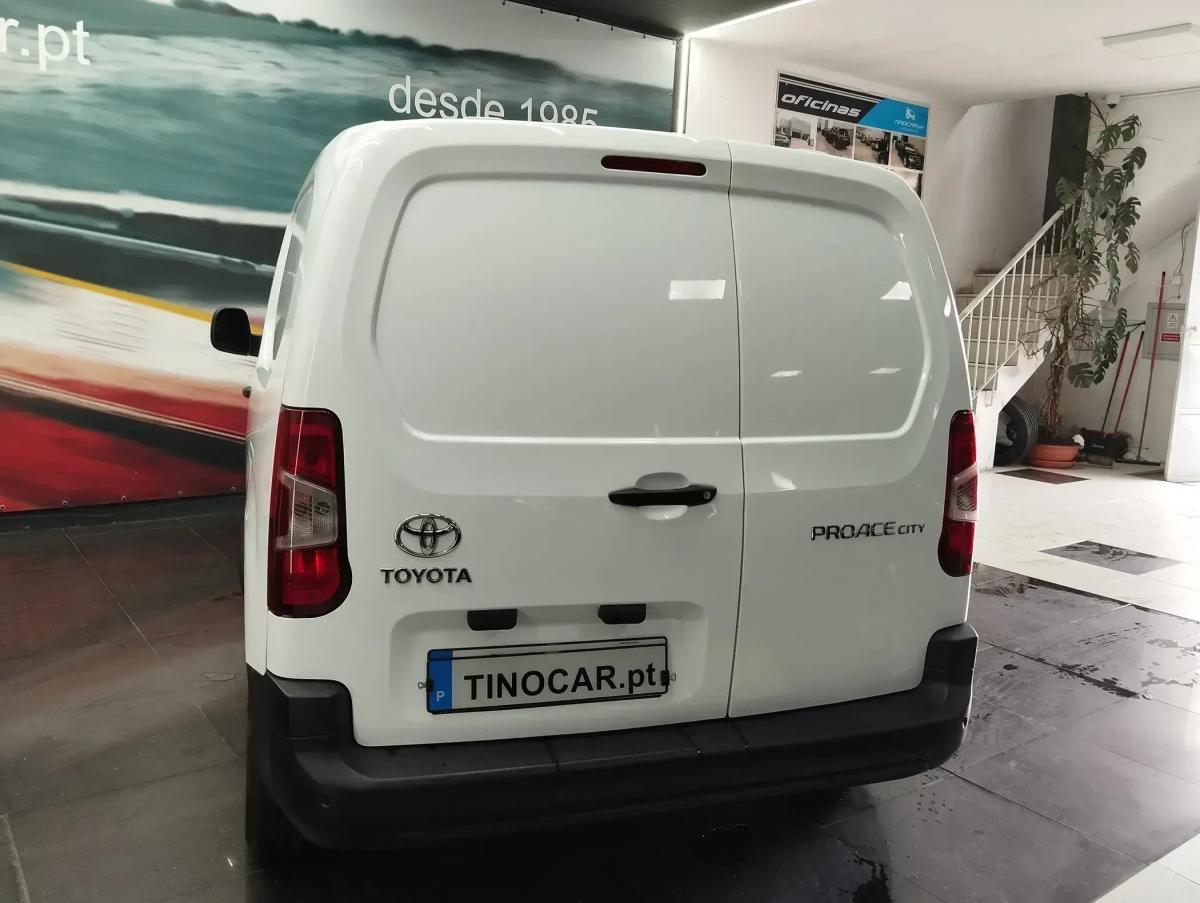 toyota-proace-2022-diesel-1499cc
