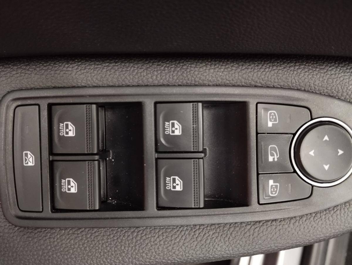 mitsubishi-colt-2025-gasolina-999cc