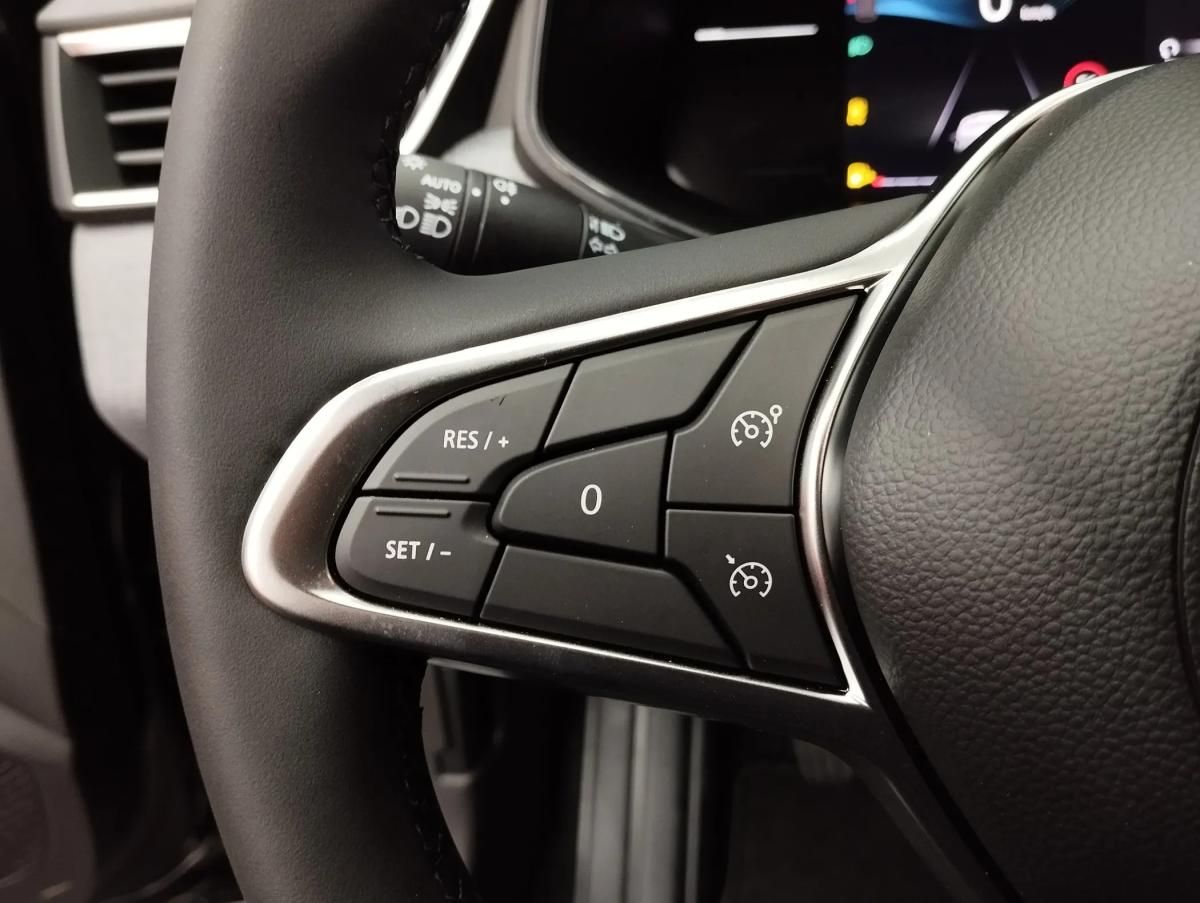 mitsubishi-colt-2025-gasolina-999cc