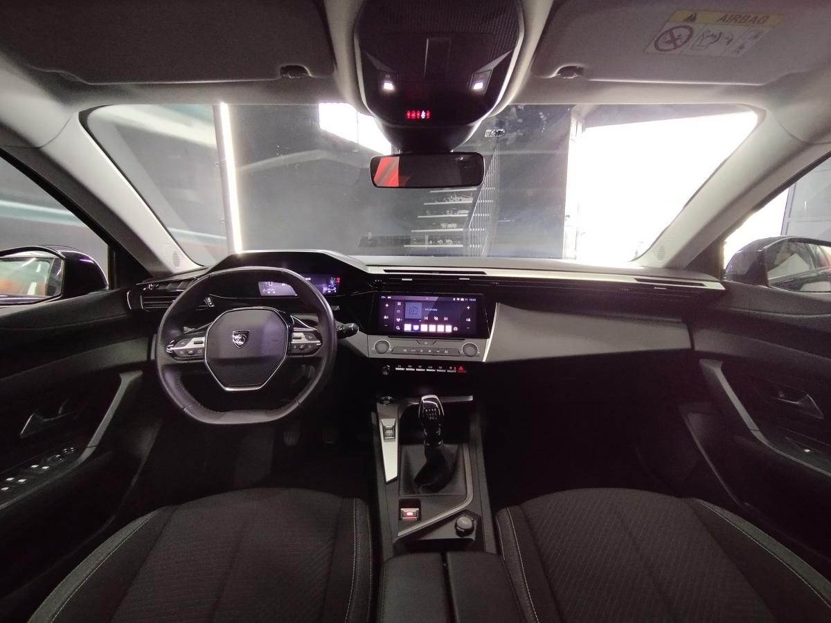 peugeot-308-sw-2022-diesel-1499cc