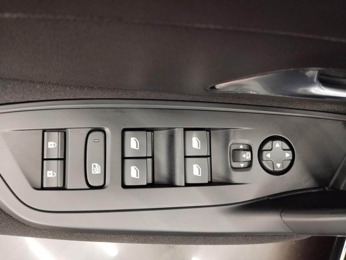peugeot-308-sw-2022-diesel-1499cc