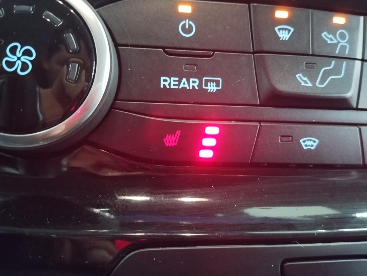 ford-tourneo-custom-2021-hibrido-a-gasolina-998cc