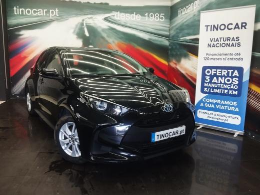 toyota-yaris-2023-hibrido-a-gasolina-1490cc