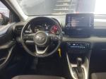 toyota-yaris-2023-hibrido-a-gasolina-1490cc